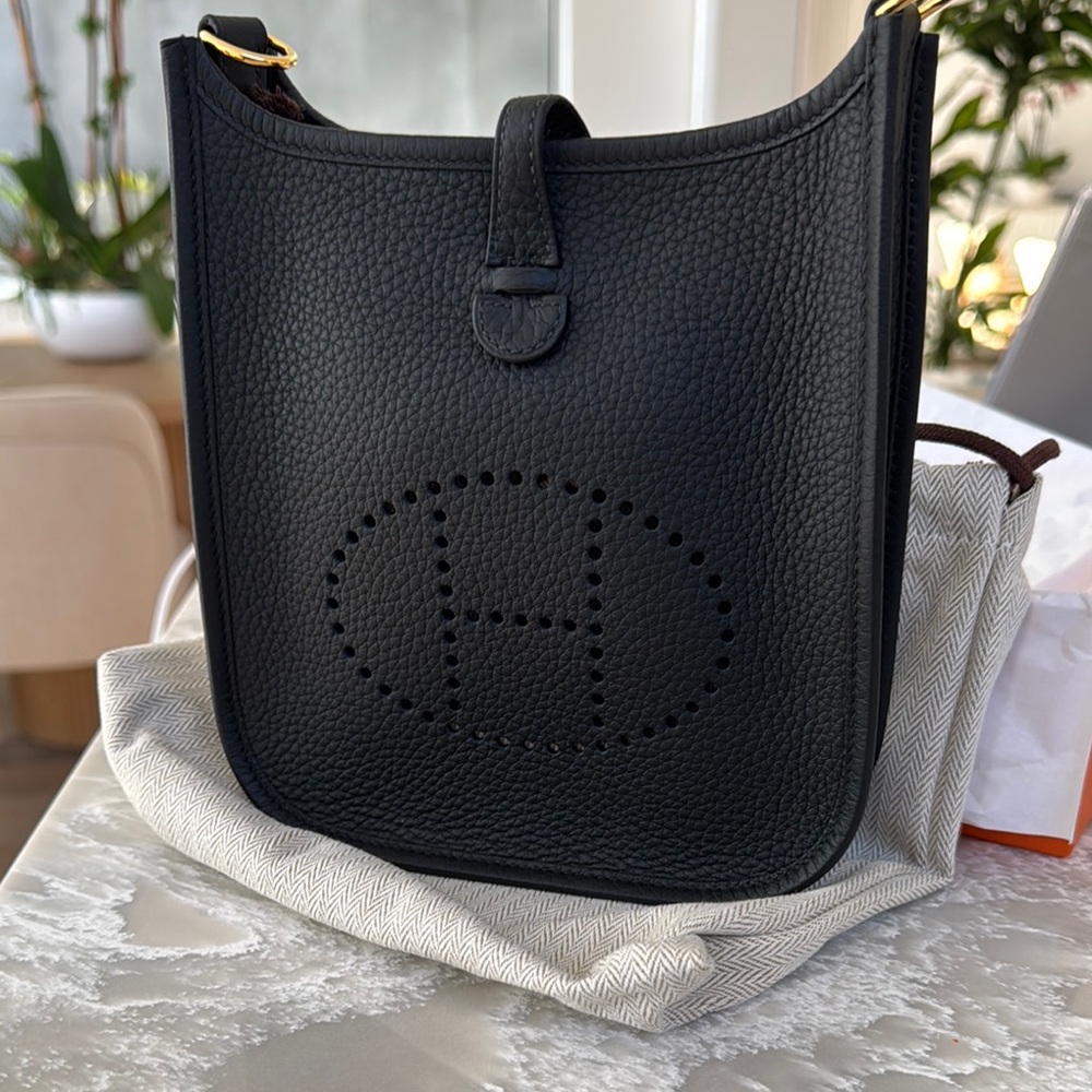 Hermes 2025 Black Evelyn TPM w/gold hardware